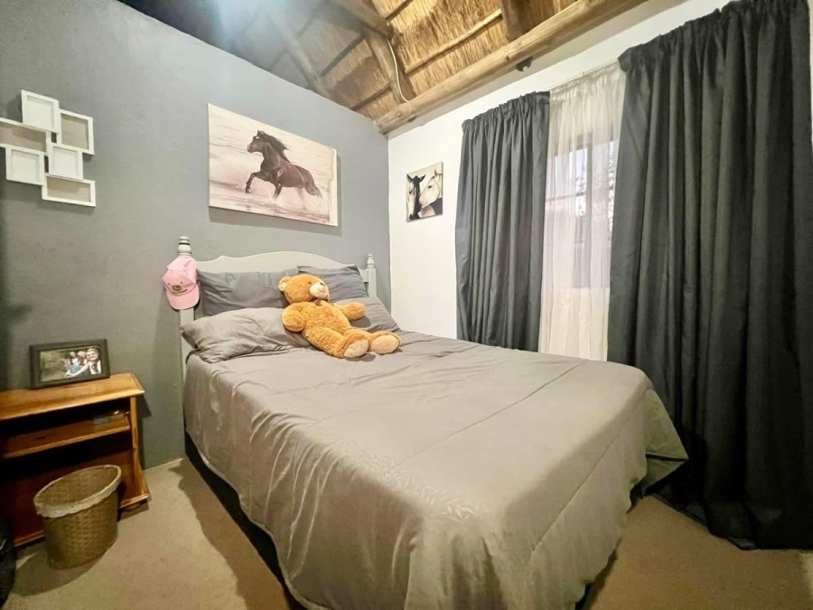 6 Bedroom Property for Sale in Wilgeboom A H North West